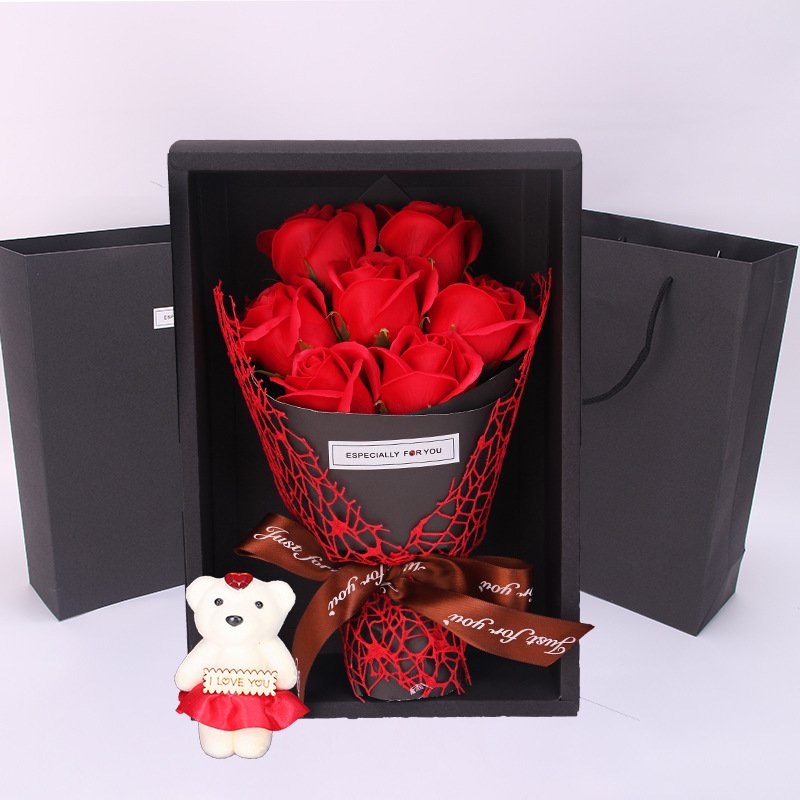 Rosenbox mit Bär